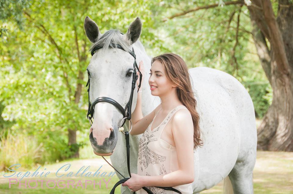 Learn how one photographer organically grew her Facebook following to over 9,000 likes!