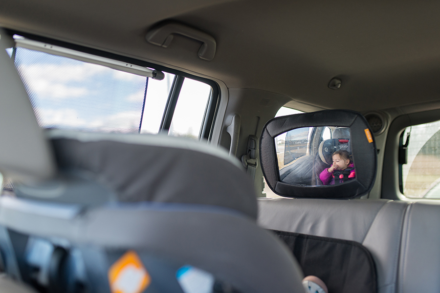 Want to know what a day looks like for a photographer momboss? Check out this day in the life with Kristin of Kristin Cornely Photography!