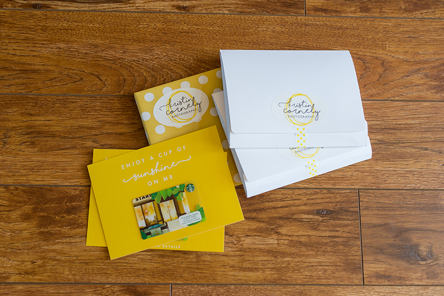 Want to know what a day looks like for a photographer momboss? Check out this day in the life with Kristin of Kristin Cornely Photography!