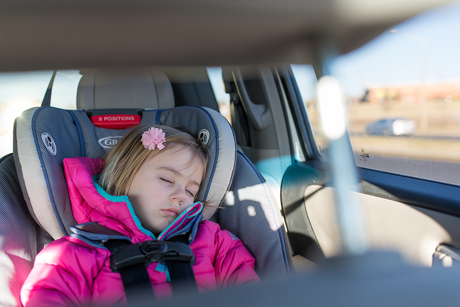 Want to know what a day looks like for a photographer momboss? Check out this day in the life with Kristin of Kristin Cornely Photography!