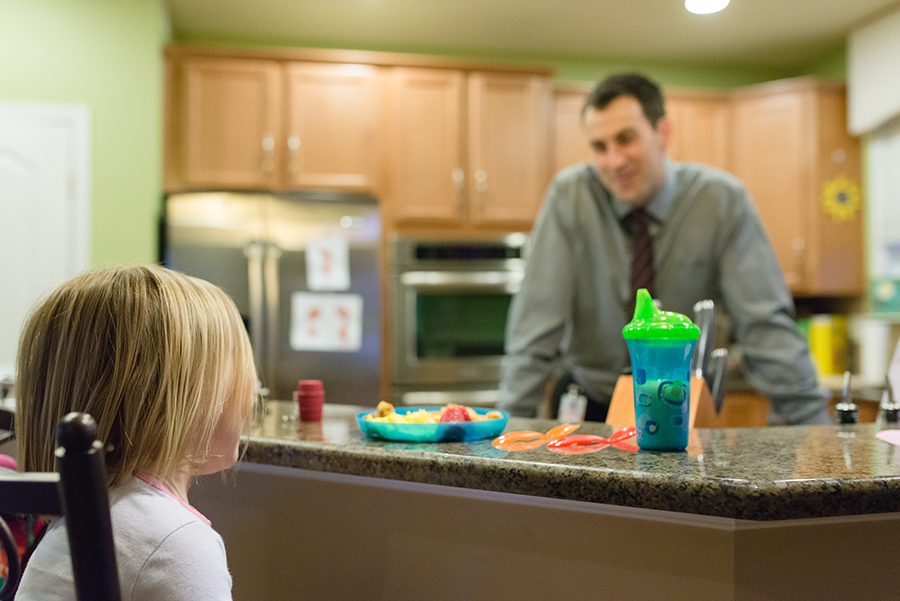 Want to know what a day looks like for a photographer momboss? Check out this day in the life with Kristin of Kristin Cornely Photography!